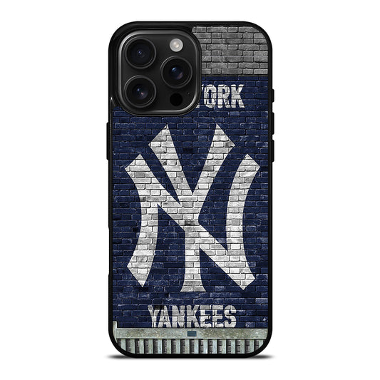 NEW YORK YANKEES WALL iPhone Case Cover