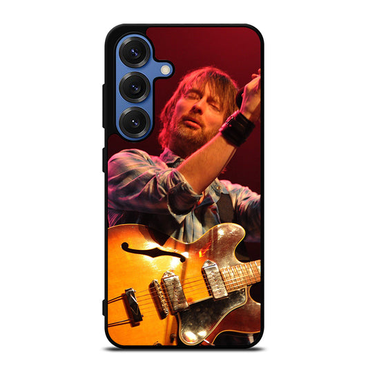 TOM YORKE AND GUITAR RADIOHEAD Samsung Galaxy Case Cover