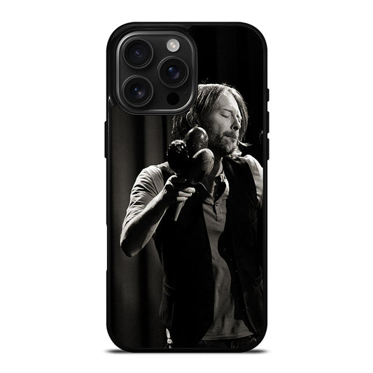 TOM YORKE RADIOHEAD SINGER iPhone Case Cover